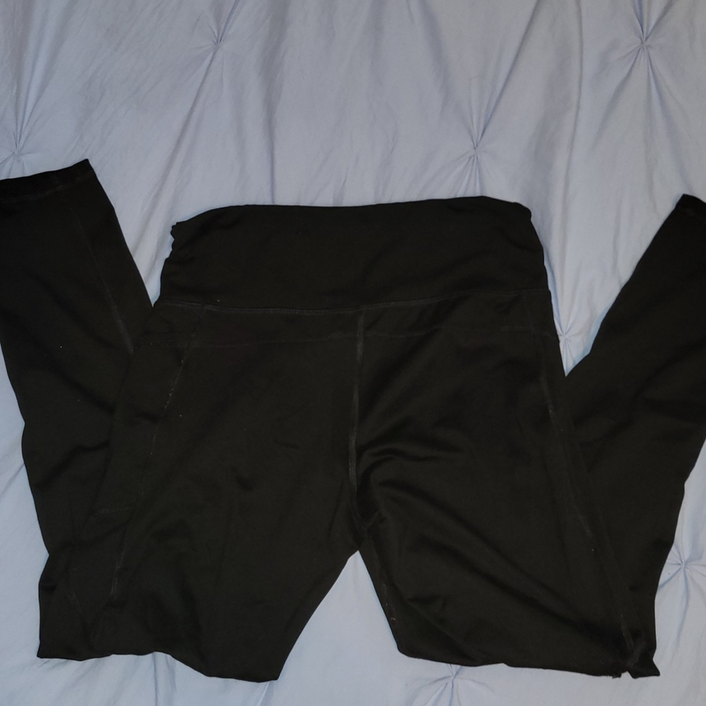 Black leggings